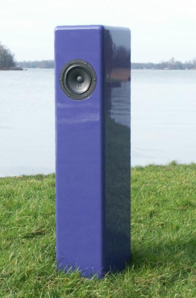 Caps & Coils Crafty Beluga photo 1